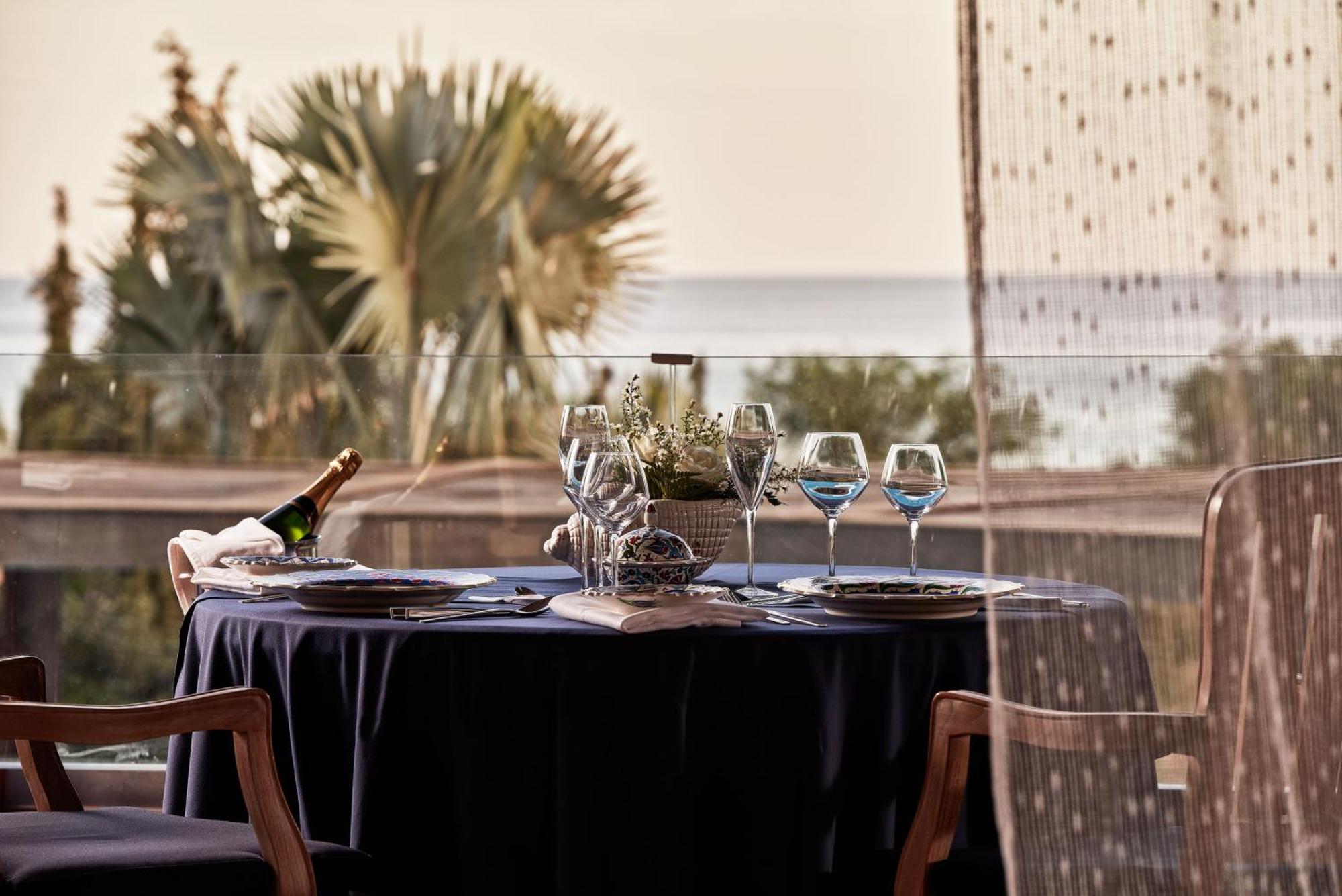 Aquagrand Exclusive Deluxe - Adults Only 5*